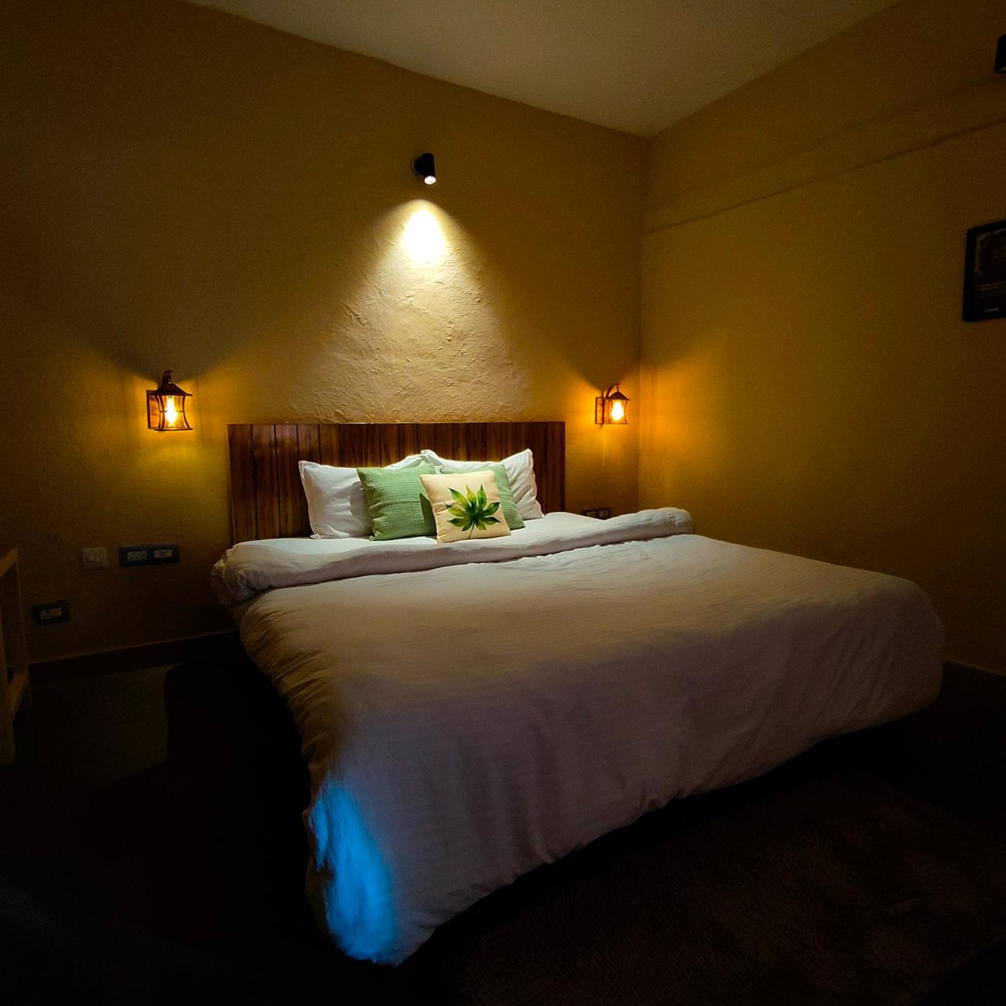Cafe Buransh Villa Sari Екстериор снимка